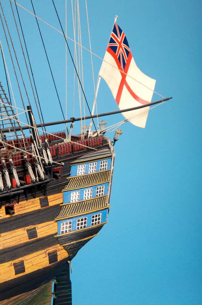 HMS Victory 1/100 – Heller