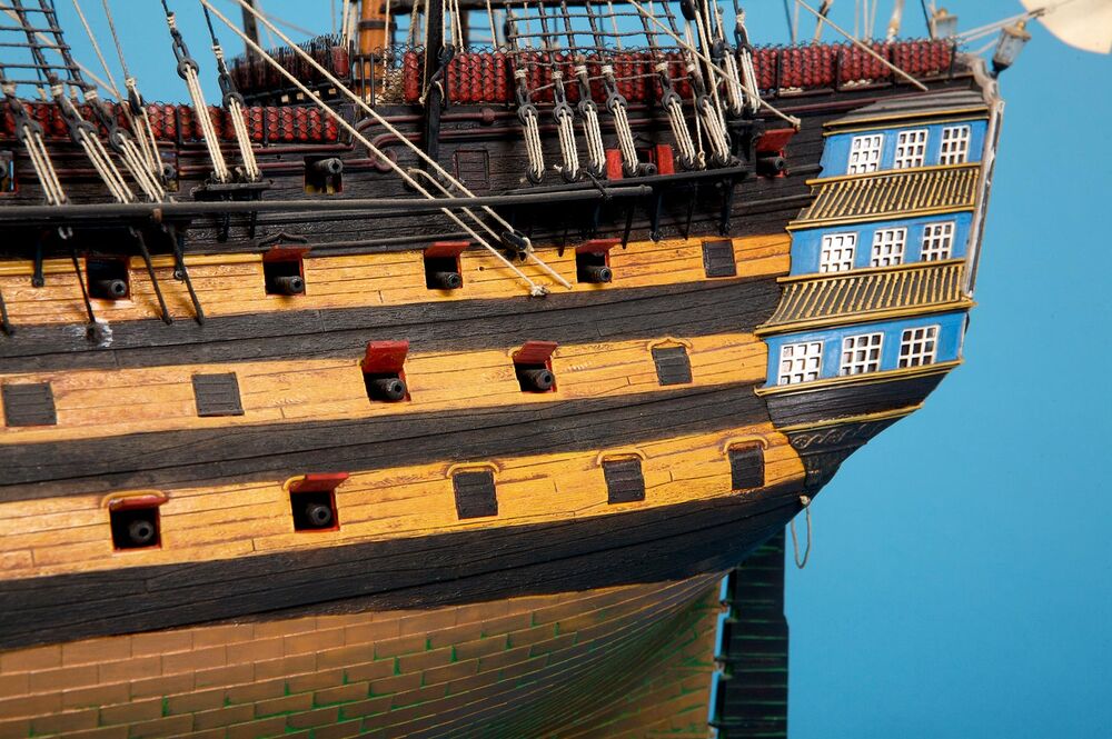 HMS Victory 1/100 – Heller